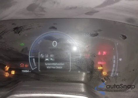 2024 Toyota Corolla Cross Hybrid Xse from USA, damaged, VIN 7MUFBABG3RV032784